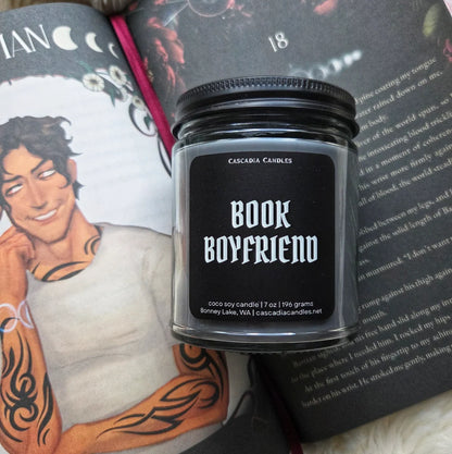 Book Boyfriend Coconut Soy Candle | Musk + Vetiver + Moss